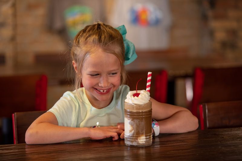 House-Made Root Beer Worth a Detour