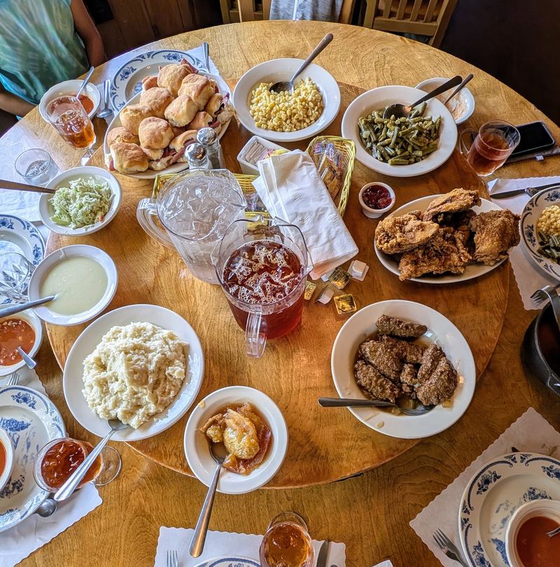 How Family-Style Actually Works How Family-Style Actually Works