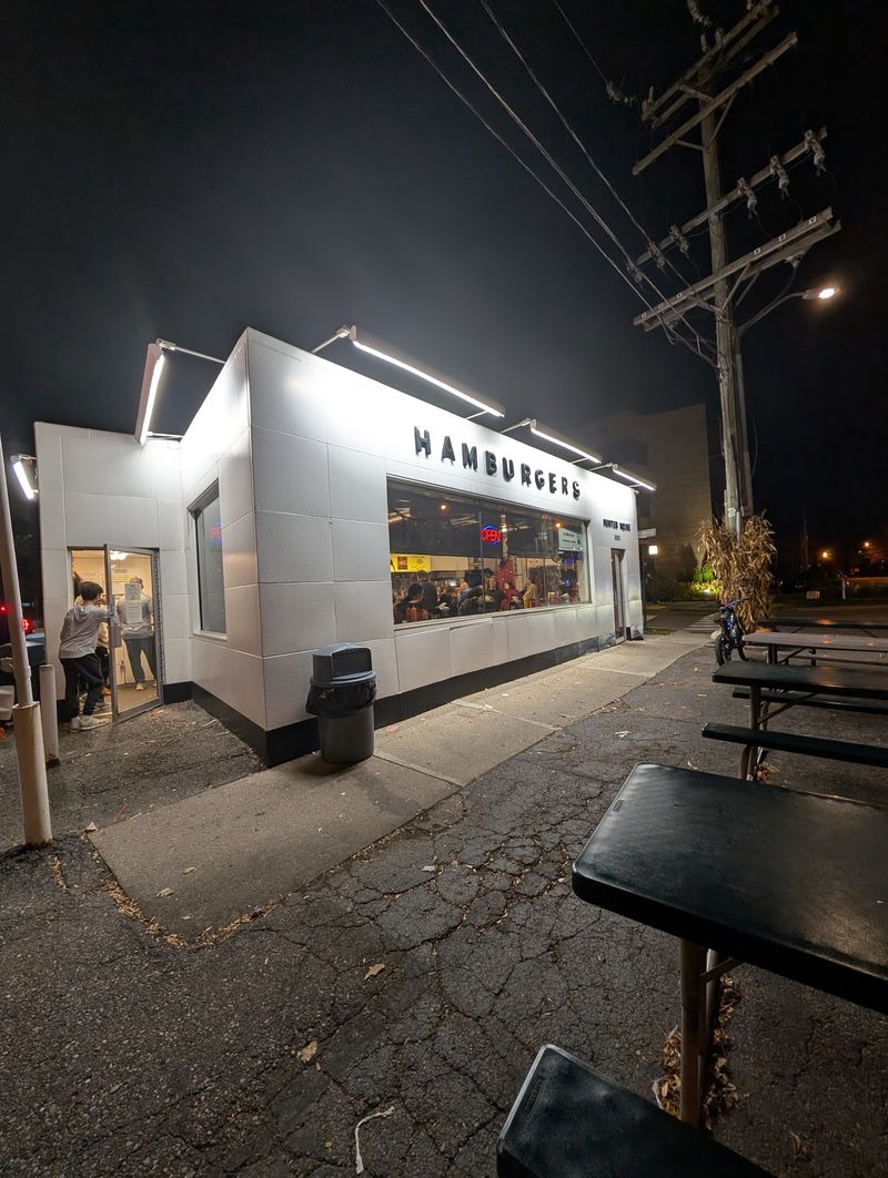Hunter House Hamburgers, Birmingham, MI
