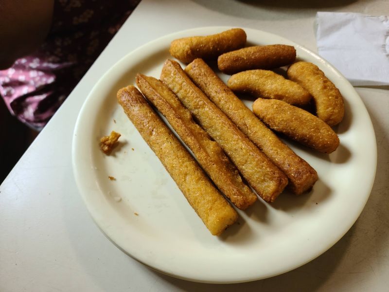 Hush Puppies, Corn Sticks, and Supporting Players
