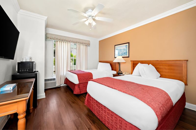 Inside the Guest Rooms
