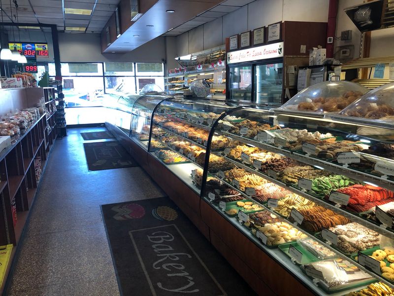 Italian Peoples Bakery, Trenton, NJ