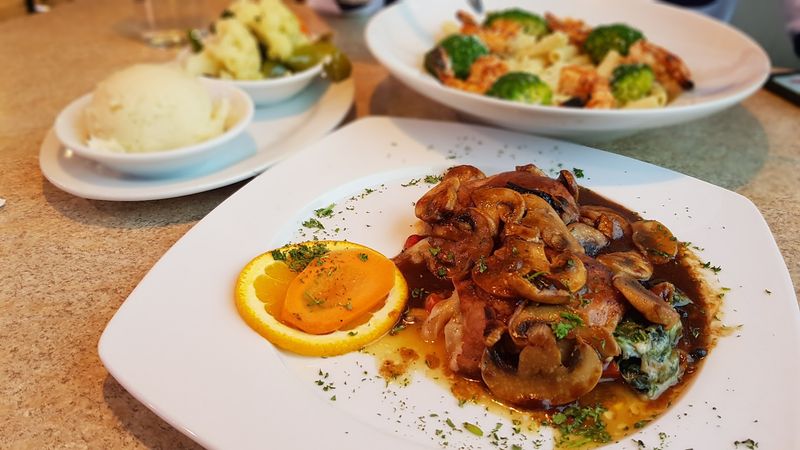 Italian Plates in Red-Sauce Country