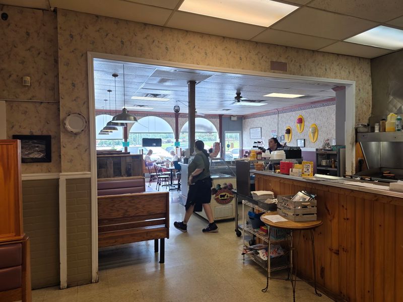 Jefferson Soda Fountain, Oak Ridge, TN