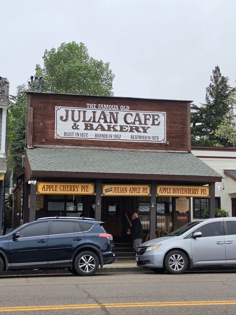 Julian Cafe & Bakery, Julian, CA