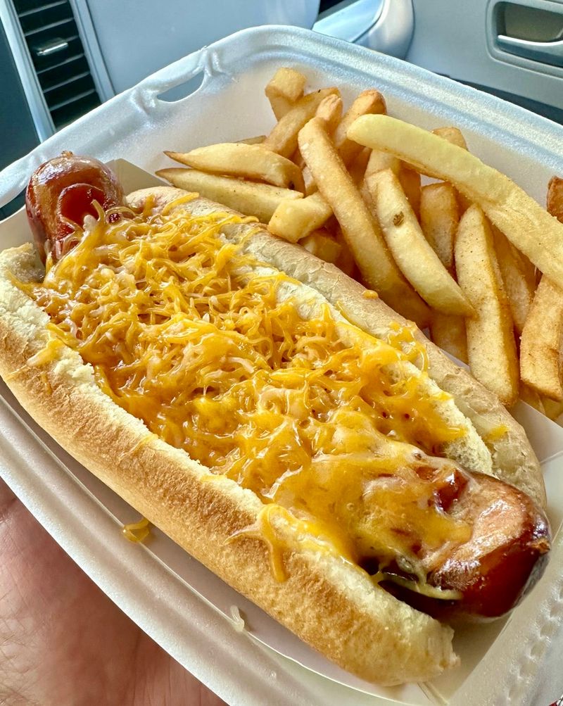 Larry's Chili Dog, Burbank, CA Larry's Chili Dog, Burbank, CA