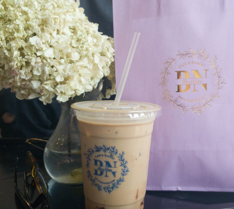 Lattes With a Creative Twist Lattes With a Creative Twist