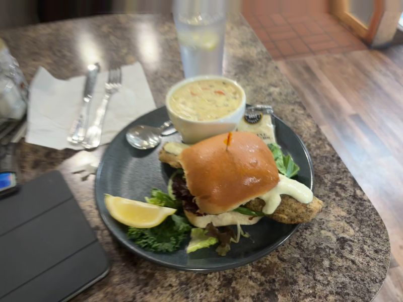 Lazy Moose Grill & Gifts, Moose Lake, MN