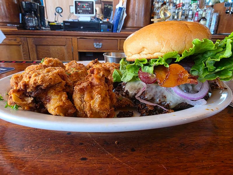 Lindberg's Tavern, Springfield, MO