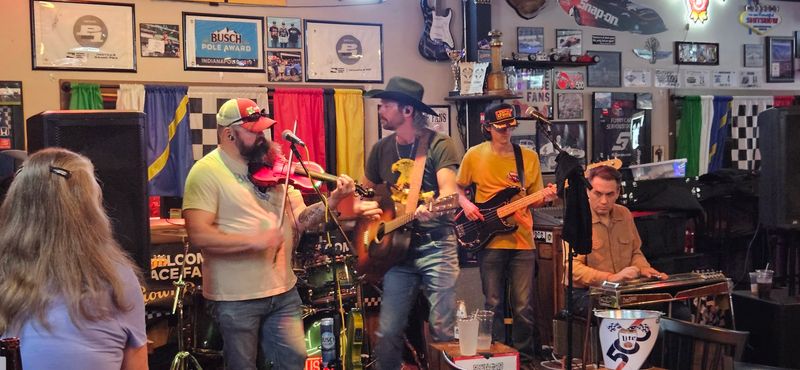Live Bands and a Pedal Steel Guitar Live Bands and a Pedal Steel Guitar
