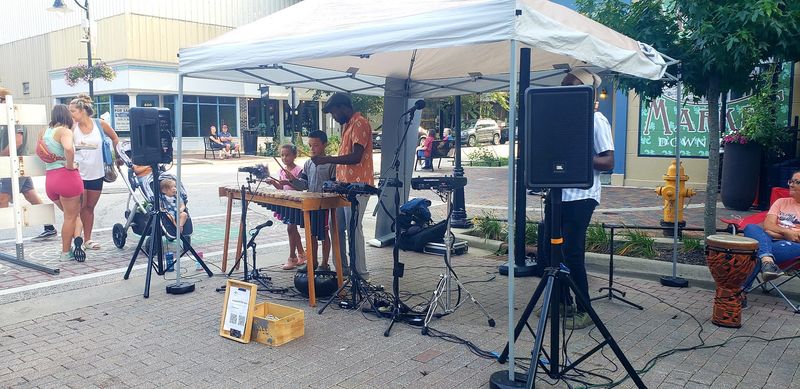 Live Music and Saturday Energy