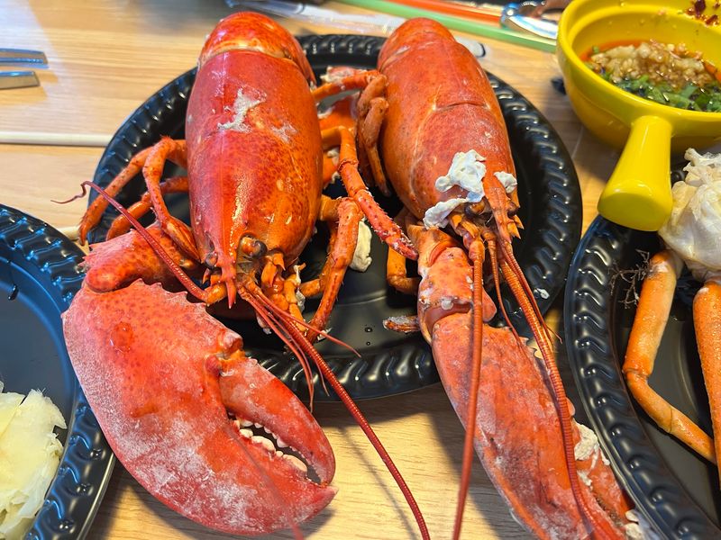Lobster Leads the Headline Lobster Leads the Headline