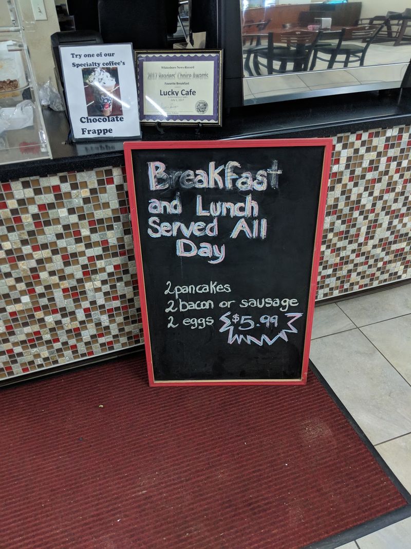 Lucky Truck Stop and Cafe, Whitesboro, TX