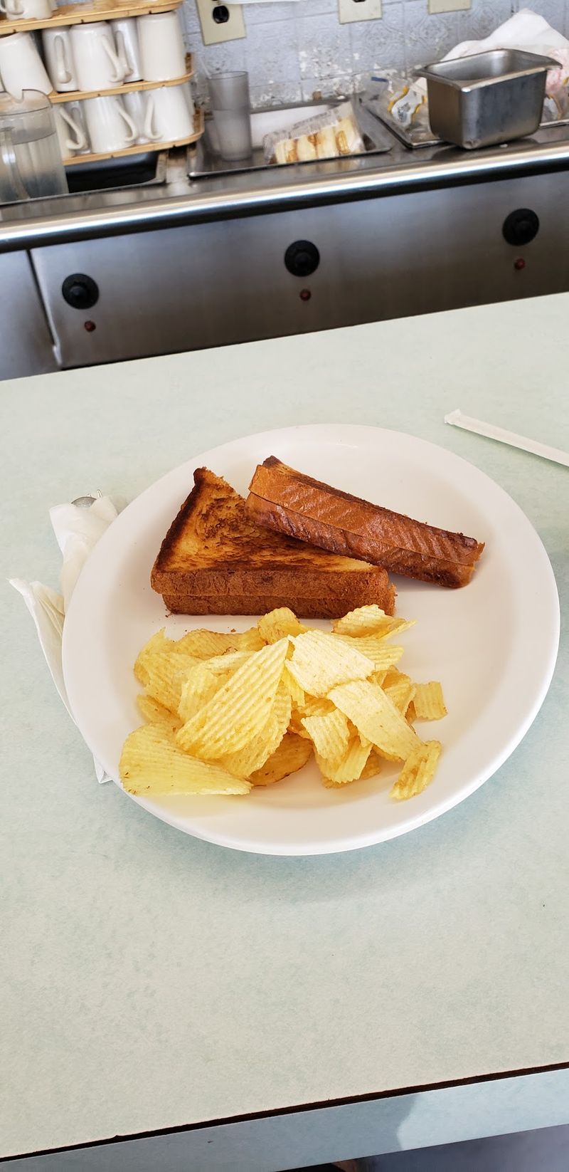 Lunch Between Two Slices Lunch Between Two Slices