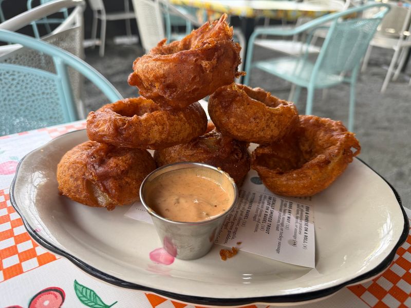 Lunch Plates and Famous Onion Rings