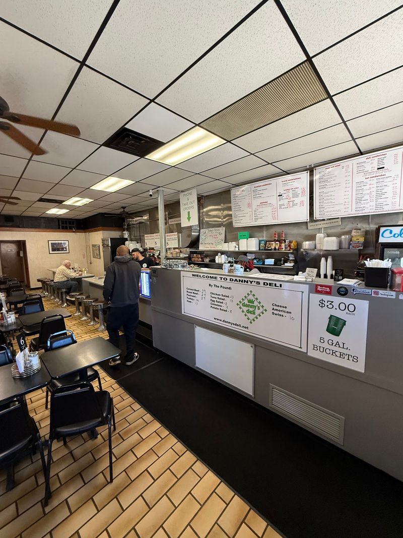 Lunch Rush Survival Guide Lunch Rush Survival Guide