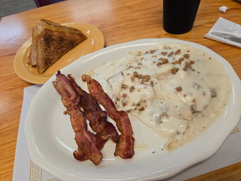 Ma Vic's Corner Cafe, Marceline, MO