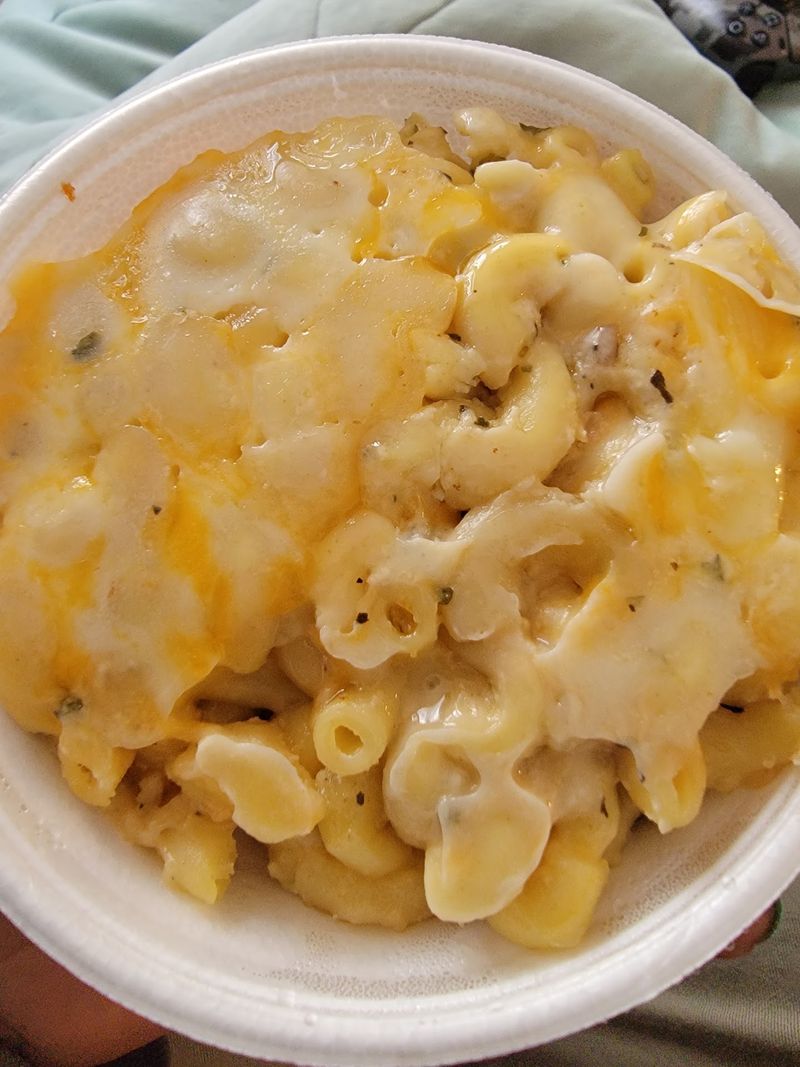 Mac and Cheese With a Twist Mac and Cheese With a Twist