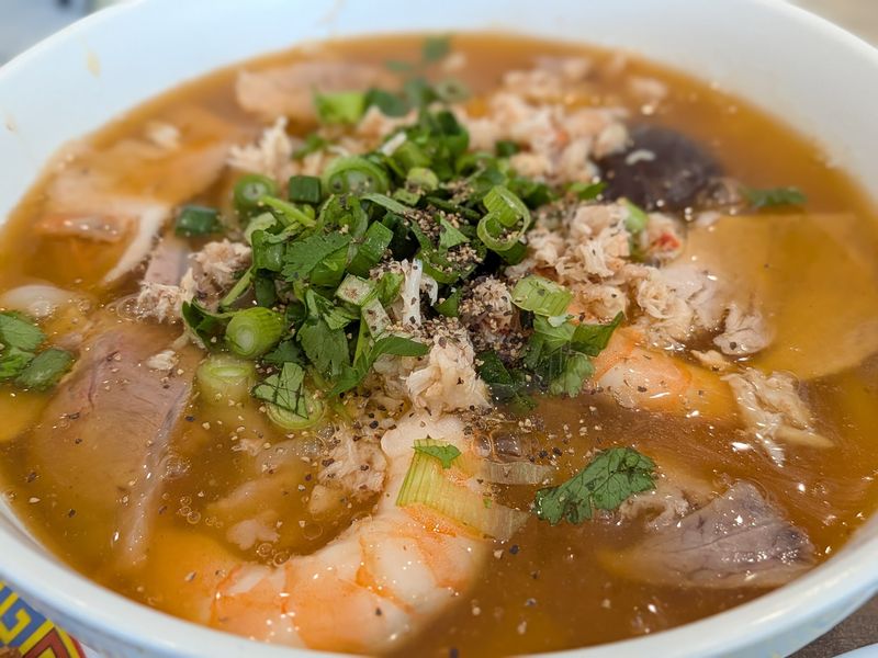 Mai Phụng Restaurant, Westminster, CA Mai Phụng Restaurant, Westminster, CA