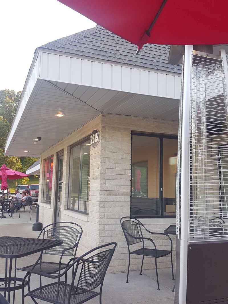 Mammas & Pappas, Bedford, IN