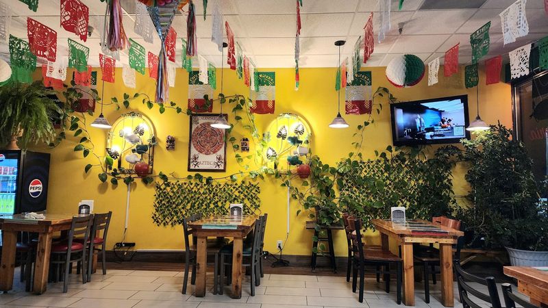 Mariachi on the Speakers Mariachi on the Speakers