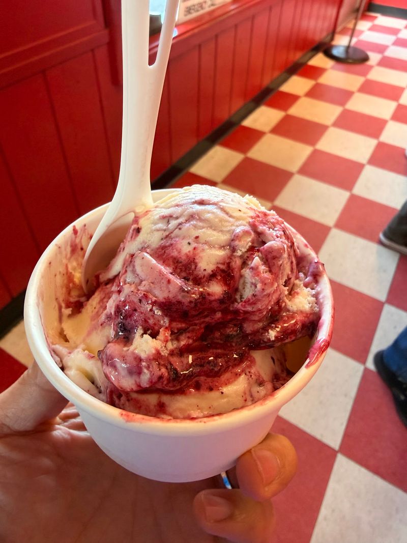 Marianne's Ice Cream, Santa Cruz, CA
