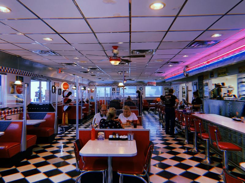 Mary's Diner - Geneva, Geneva, OH