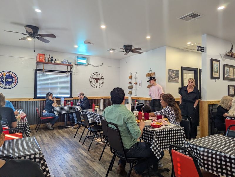 Mel's Country Cafe, Tomball, TX Mel's Country Cafe, Tomball, TX