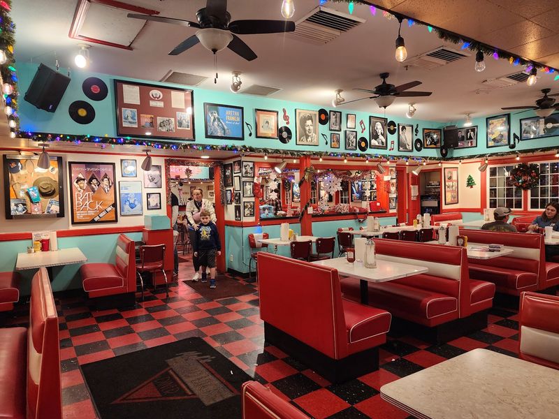 Mel's Hard Luck Diner, Branson, MO