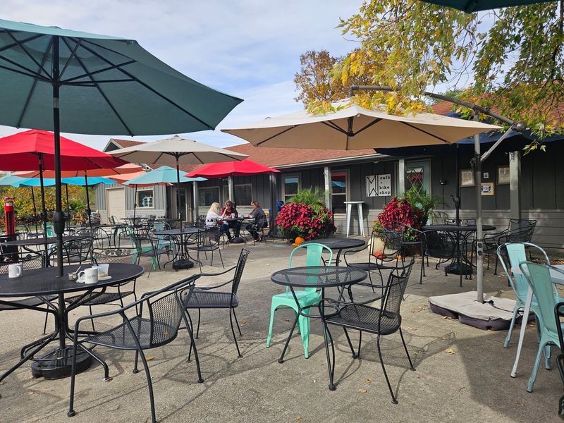 Meriwether Cafe and Bike Shop, Rocheport, MO Meriwether Cafe and Bike Shop, Rocheport, MO