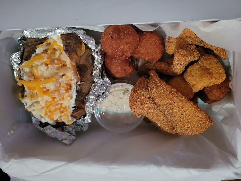 Molly's Catfish Corner, Seven Points, TX Molly's Catfish Corner, Seven Points, TX