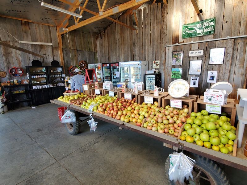 Mulberry Orchard LLC, Shelbyville, KY Mulberry Orchard LLC, Shelbyville, KY
