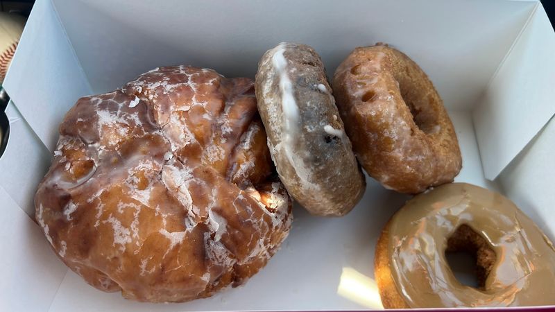 Munster Donut, Munster, IN Munster Donut, Munster, IN