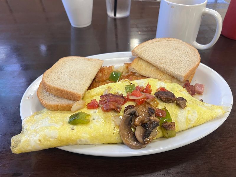 Nelle's Restaurant, Cameron, MO