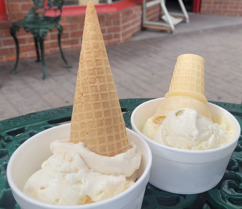 Niederfrank's Ice Cream, National City, CA