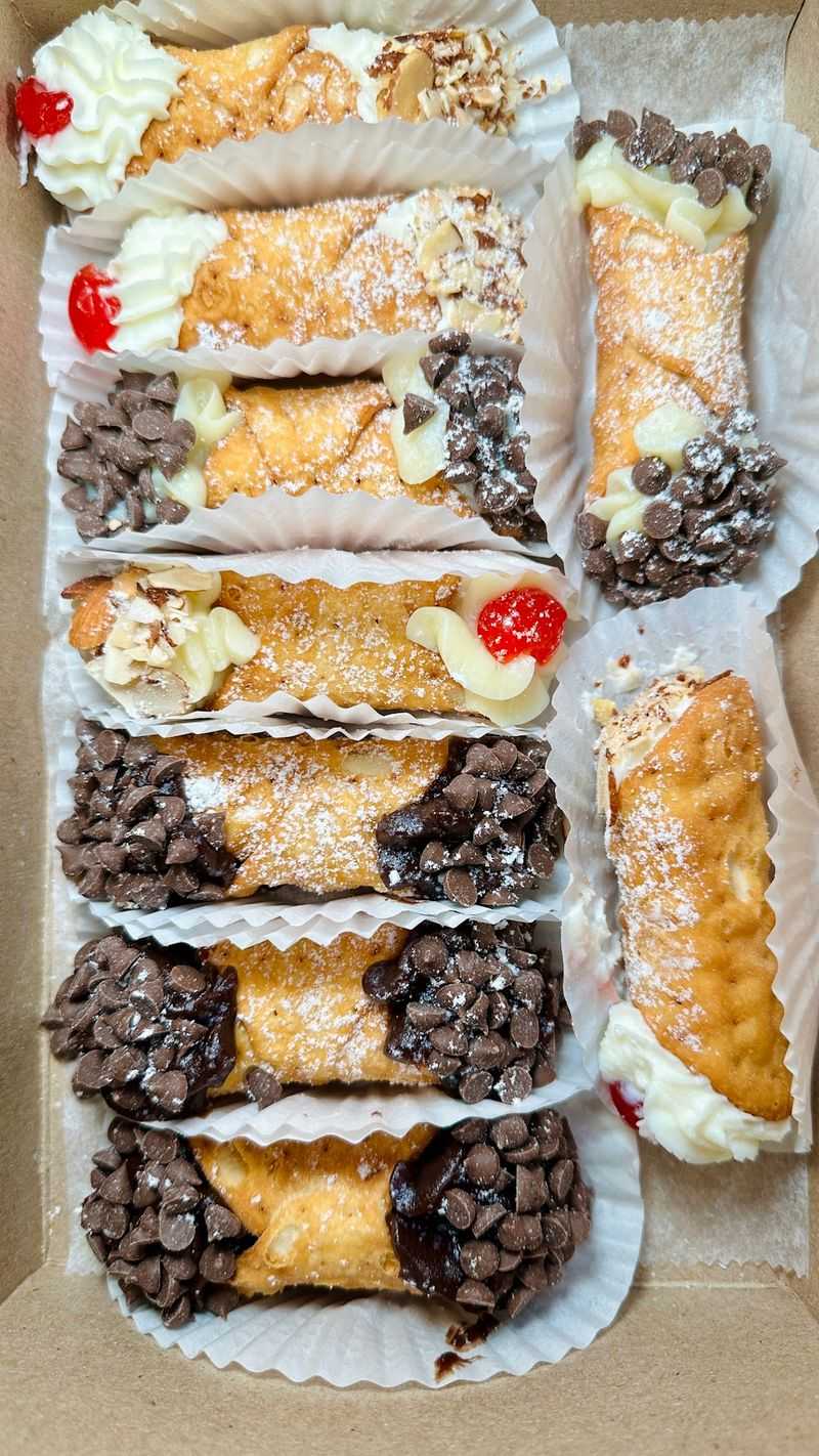 Nonnie's Italian Bakery, Plainville, CT