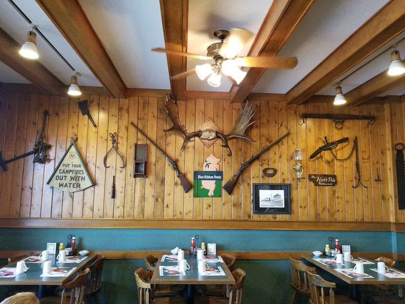 North Pole Restaurant, Newport, MN