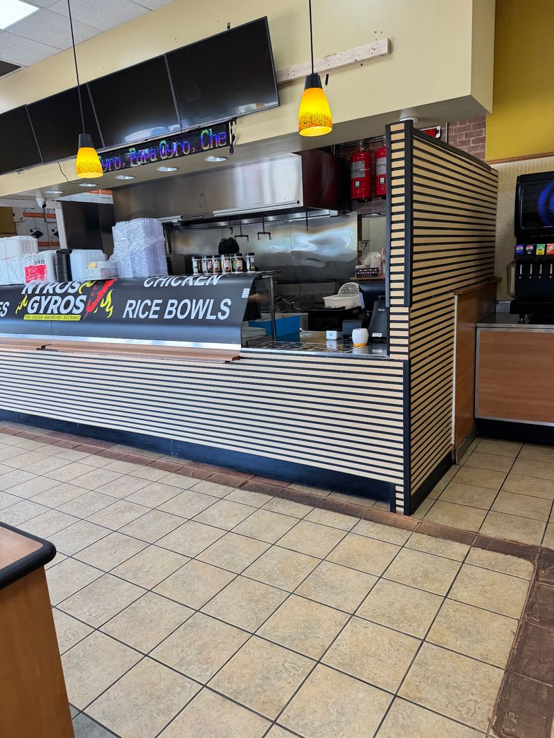 Nyros Gyros, Peoria, IL
