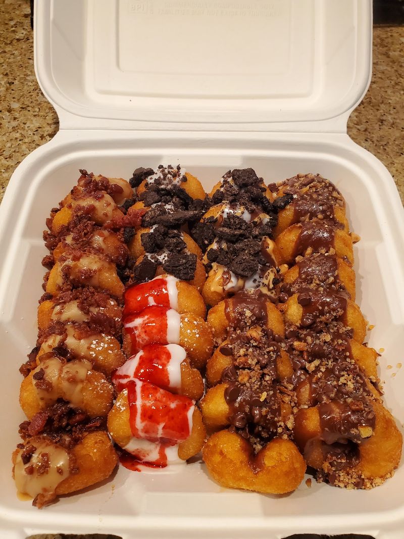 O'My Mini Donuts & Beignets, Eugene, OR O'My Mini Donuts & Beignets, Eugene, OR