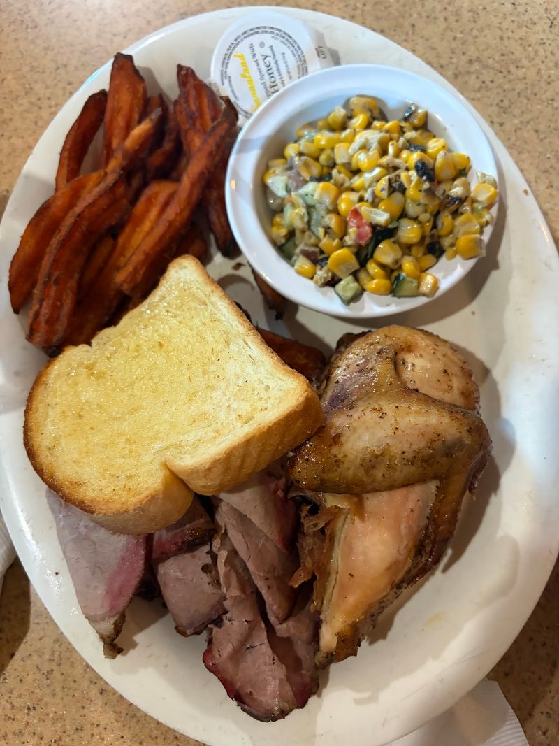 Oakwood Smokehouse, Lady Lake, FL