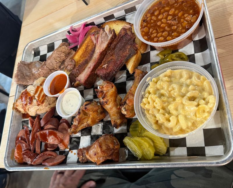 Off The Hook BBQ, Gladstone, MO Off The Hook BBQ, Gladstone, MO