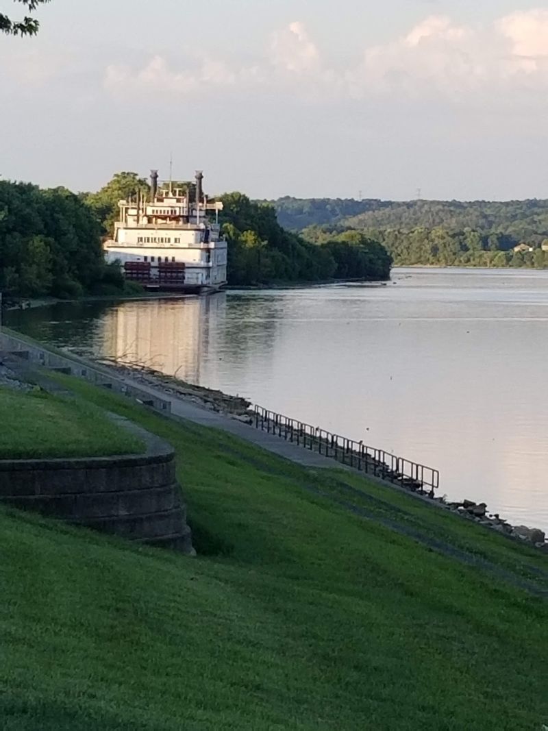 Ohio River Evenings on the Waterfront