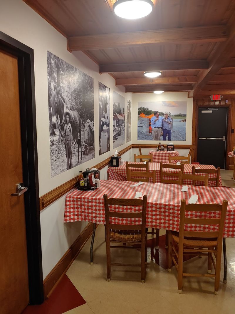 Old School Walls and Hometown Hospitality
