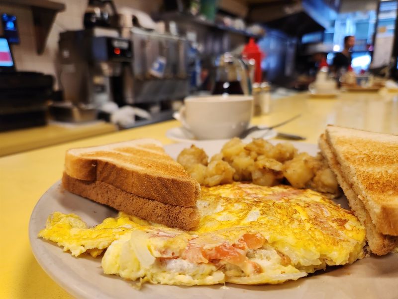 Omelets, French Toast and Home Fries Omelets, French Toast and Home Fries