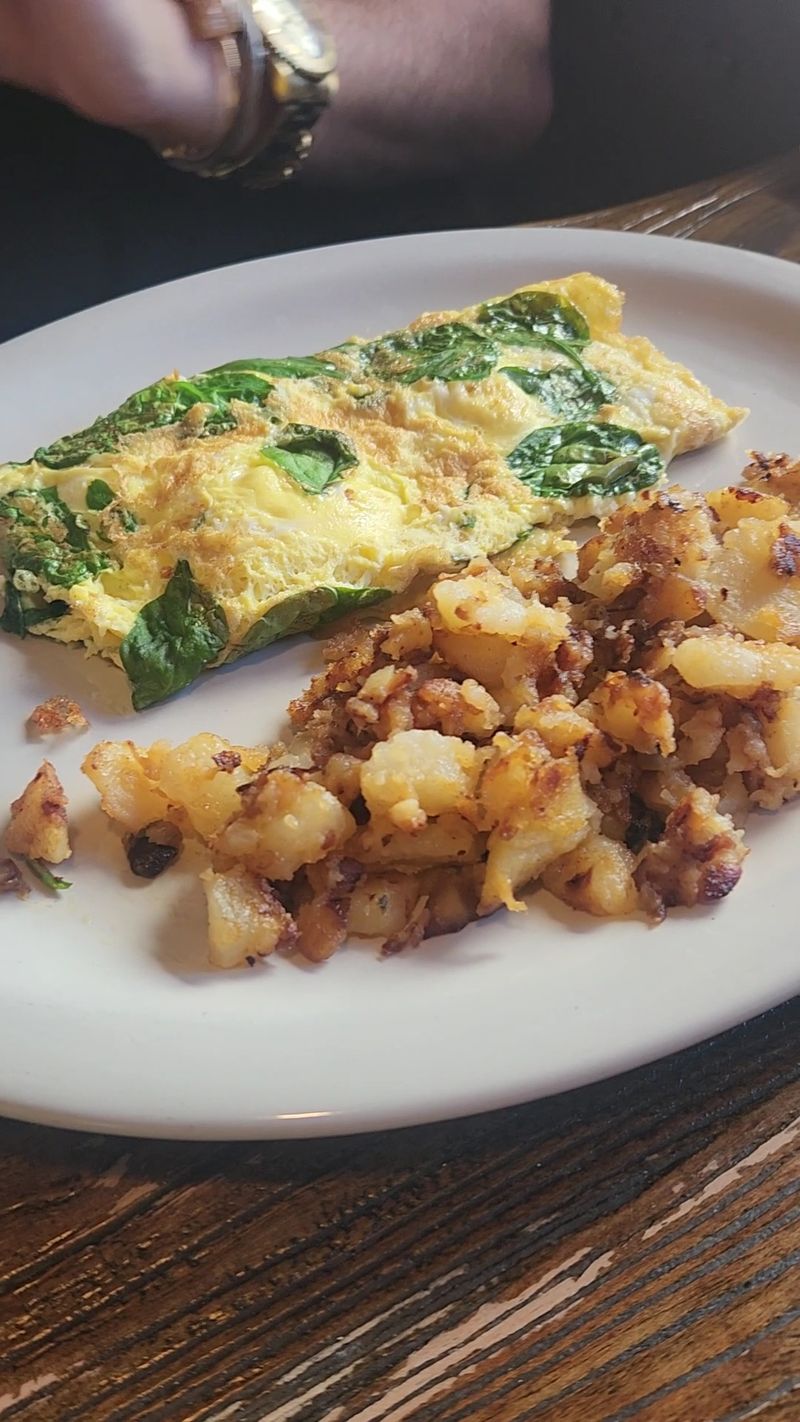Omelets, Home Fries, and Serious Portions Omelets, Home Fries, and Serious Portions