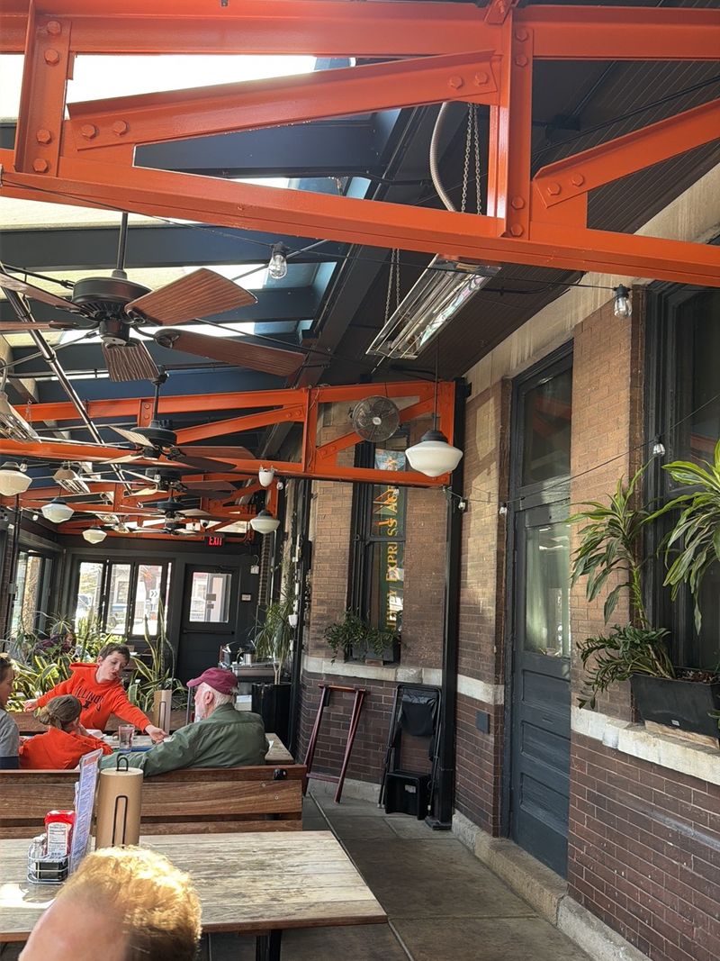 Outdoor Tables and Furry Friends Outdoor Tables and Furry Friends