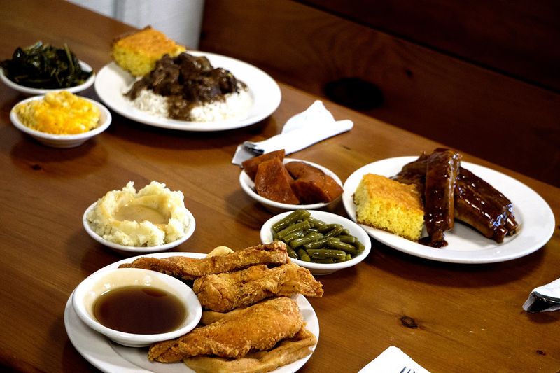 Oxtails, Ribs, and Other Heavy Hitters