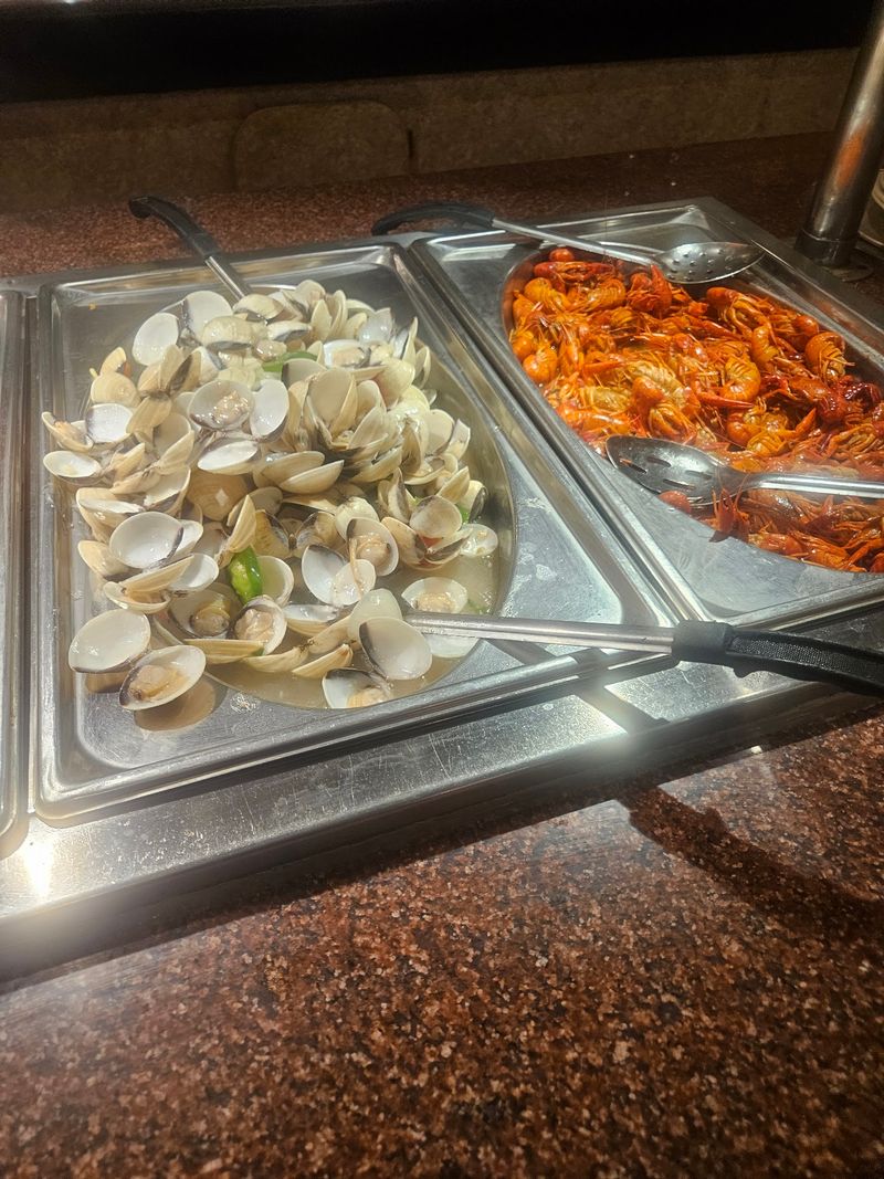 Oysters, Clams, and the Shellfish Lineup
