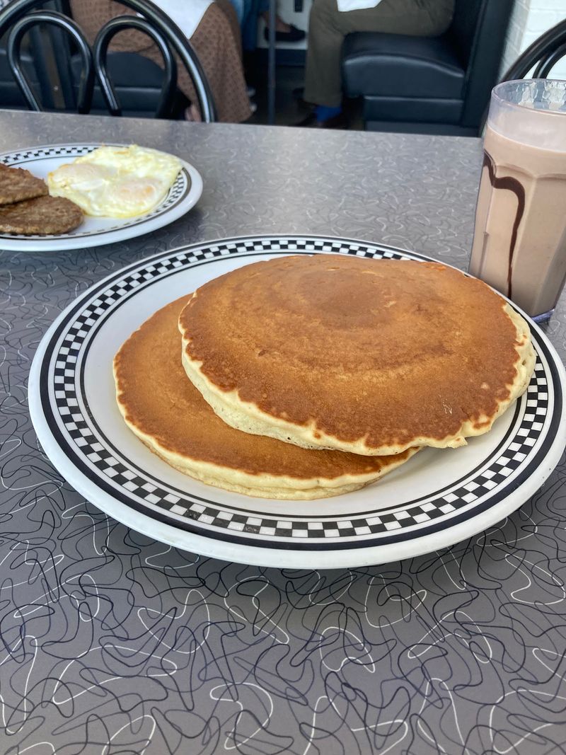 Pancakes That Earn Their Fame Pancakes That Earn Their Fame