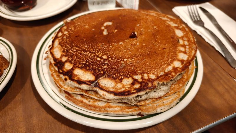 Pancakes the Size of the Plate